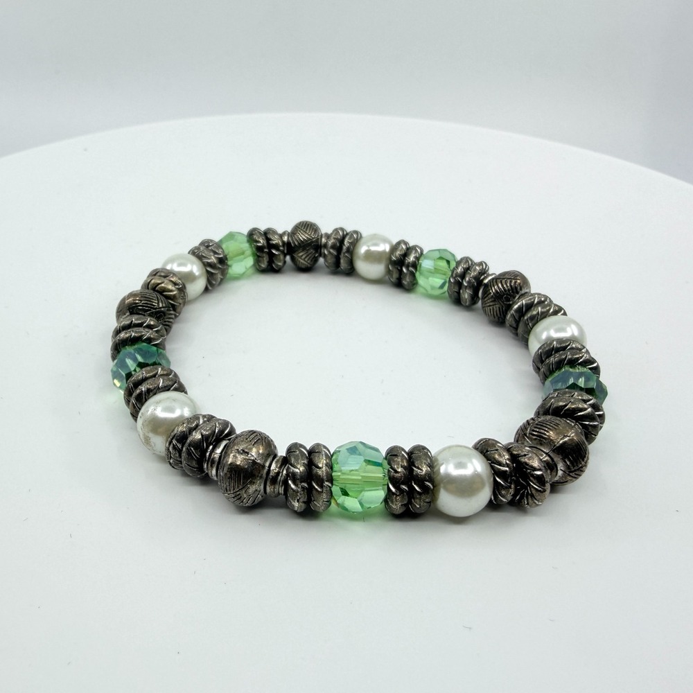 Vintage Silver Tone Green Crystal Faux Pearl Beaded Stretch Bracelet